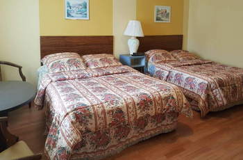 Alpine Motel double-queen thumbnail