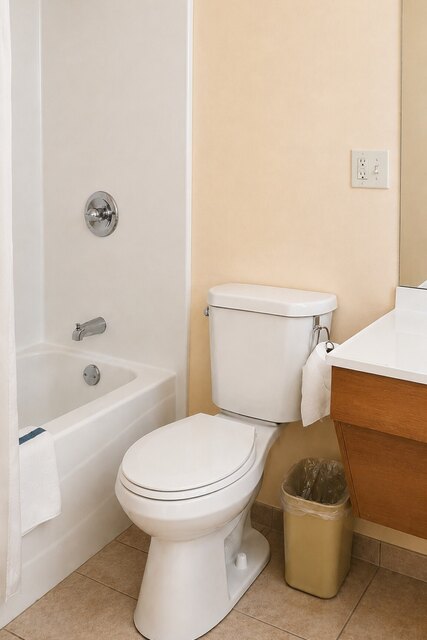 Double Queen Bed Rooms at Alpine Motel — photo 41
