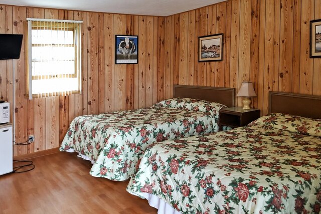Full Size Bed Rooms at Alpine Motel — photo 50